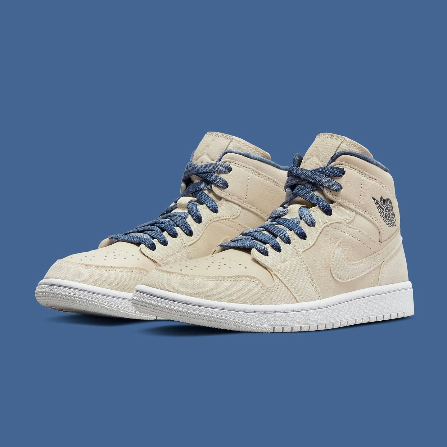 Air Jordan 1 Mid "Indigo"