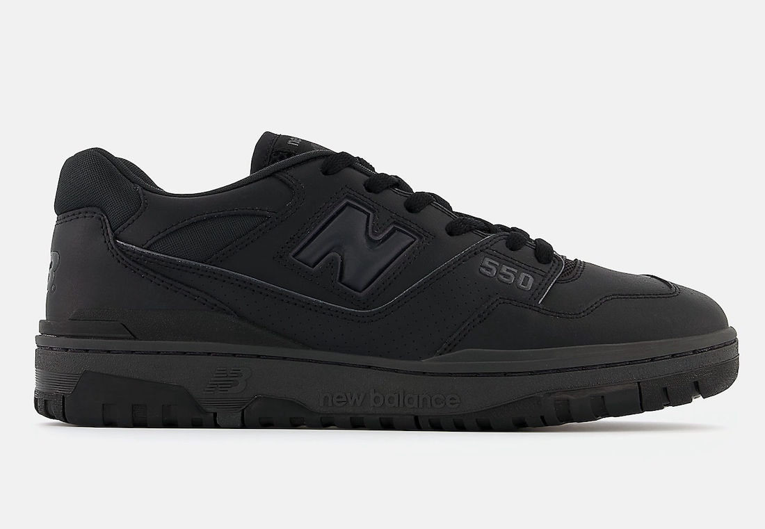 New Balance 550 "Triple Black"