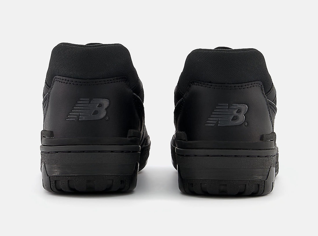 New Balance 550 "Triple Black"