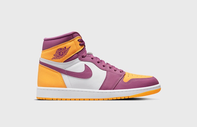 Air Jordan 1 High OG "Brotherhood"