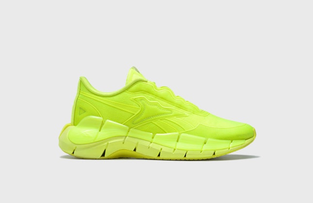 Victoria Beckham x Reebok Zig Kinetica "Solar Yellow"