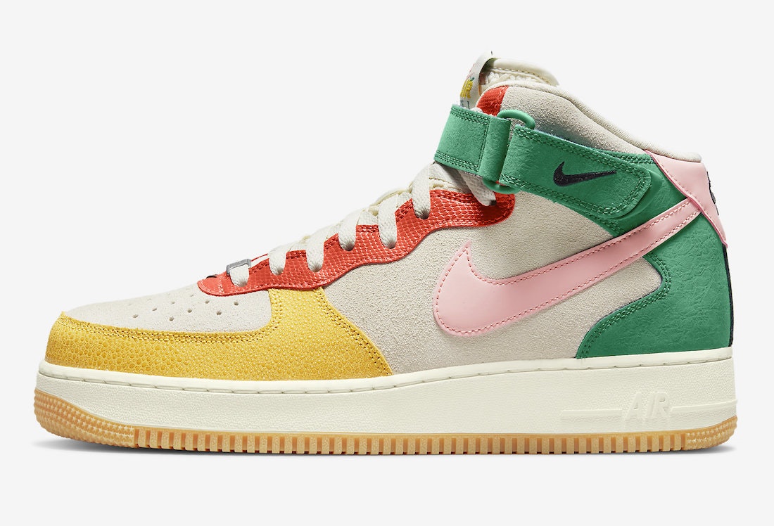 Nike Air Force 1 Mid "Bleached Coral"