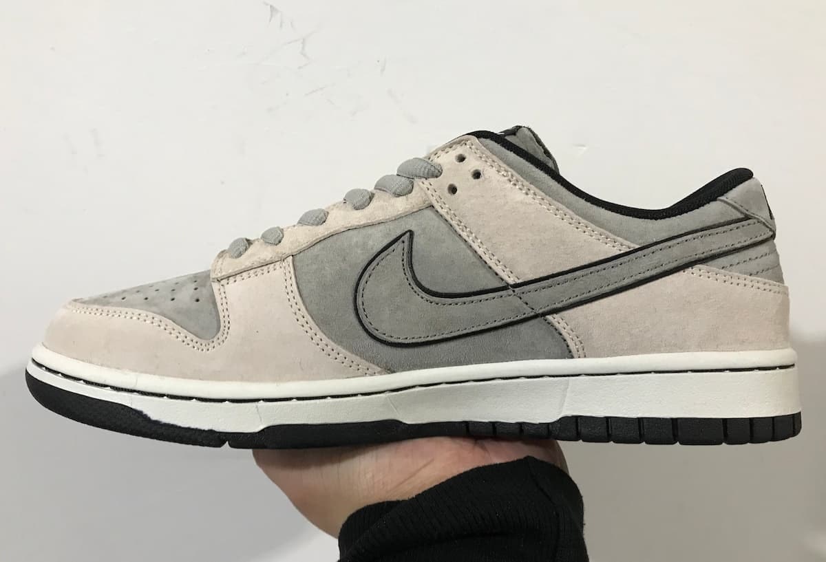 Nike Dunk Low "Grey Suede" 