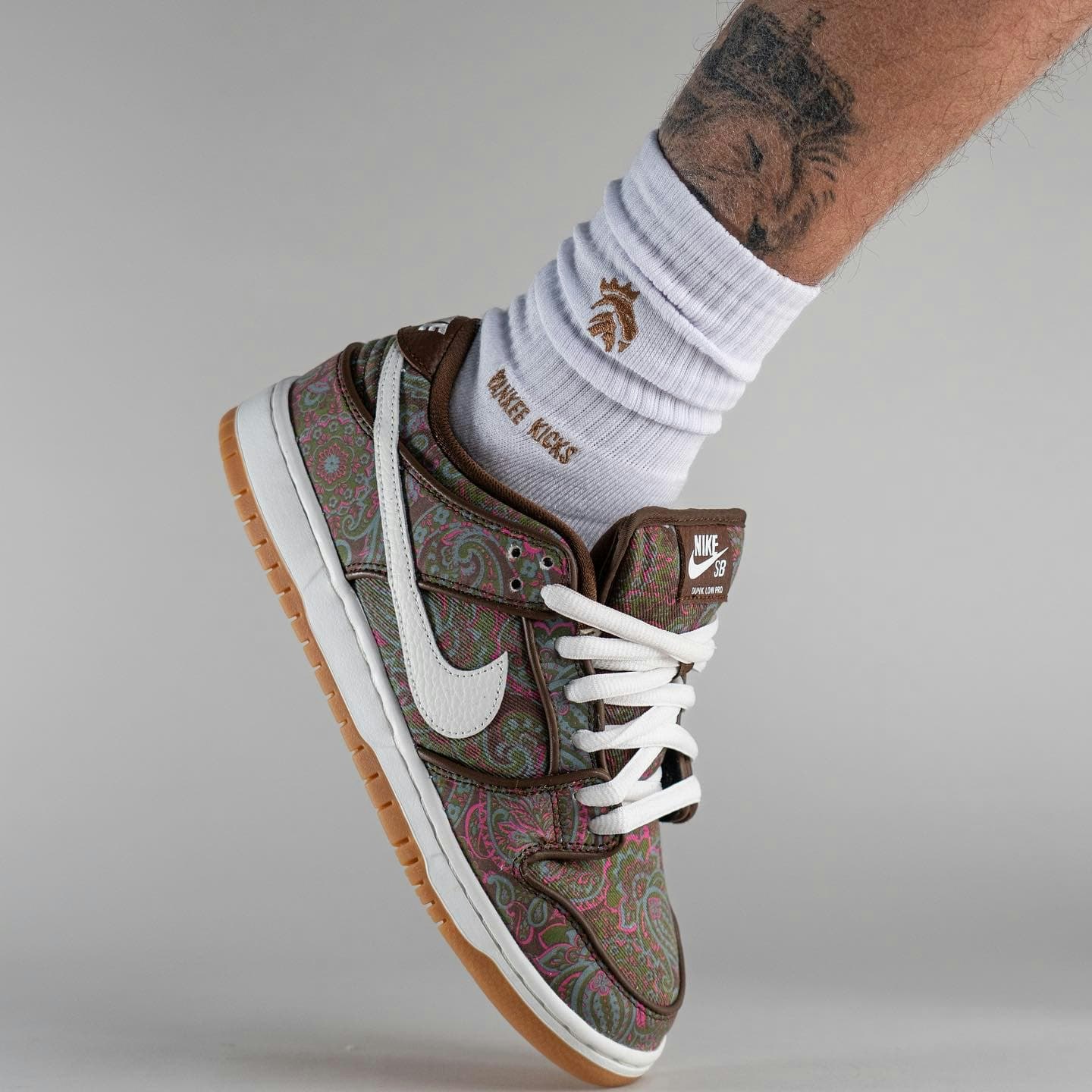 Nike SB Dunk Low "Paisley"