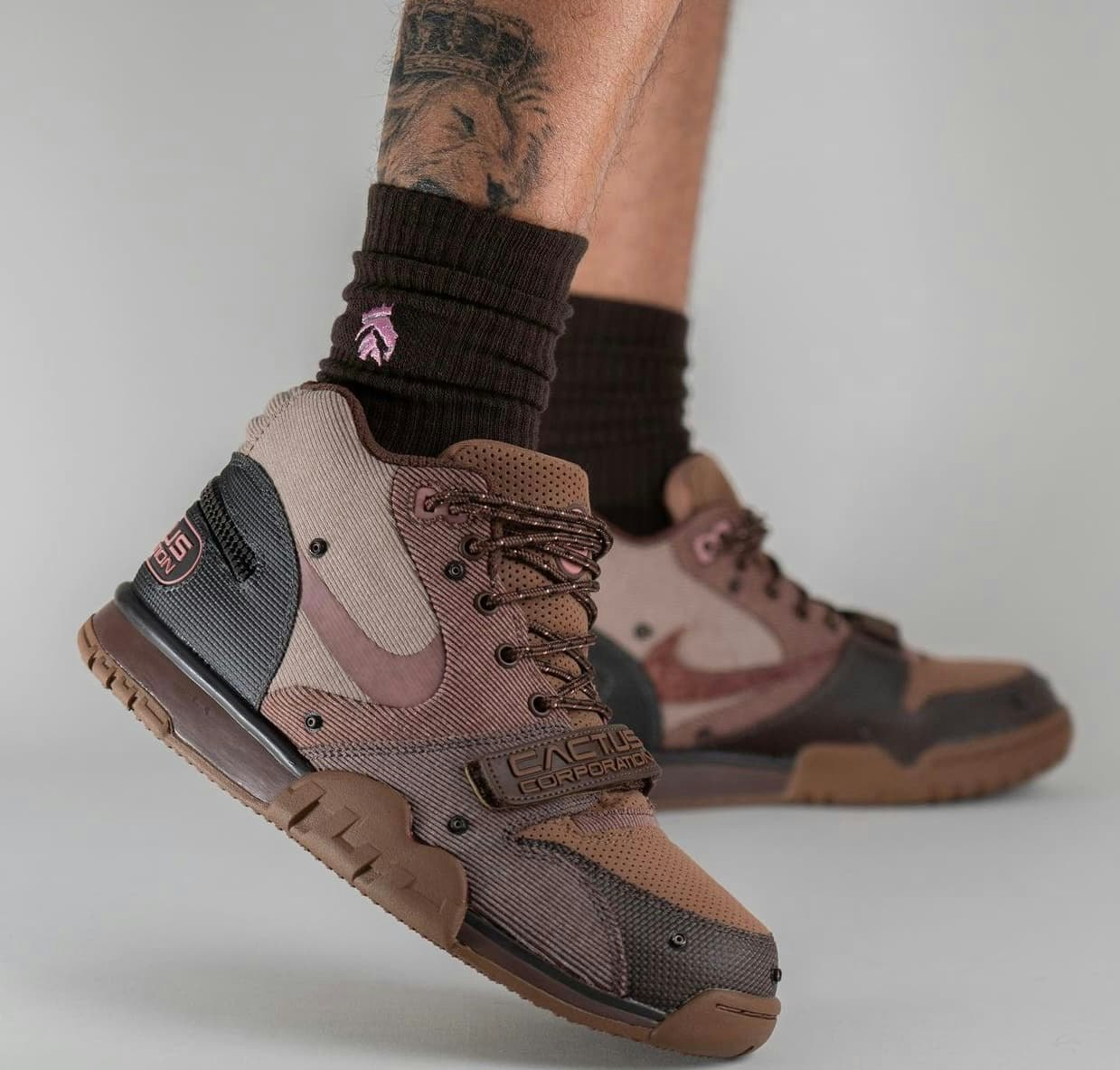 Travis Scott x Nike Air Trainer 1 