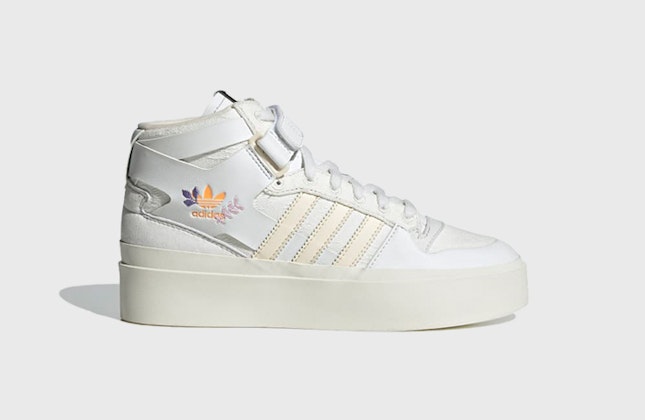 adidas Forum Bonega Mid "Crystal White" adidas Forum Bonega Mid "Crystal White"
