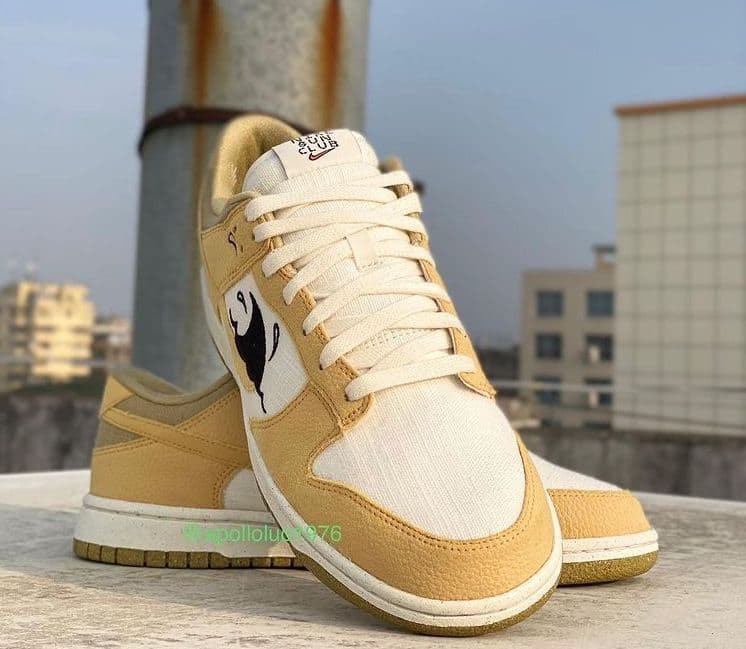 Nike Dunk Low "Nike Sun Club"