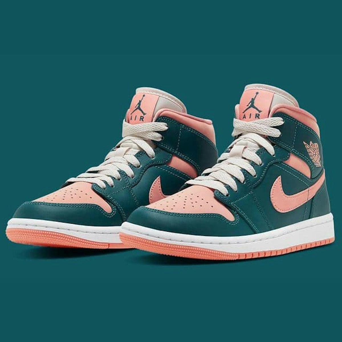 Air Jordan 1 Mid 