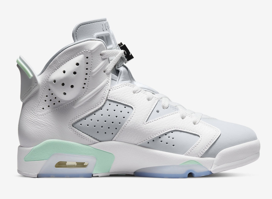 Air Jordan 6 Wmns “Mint Foam”