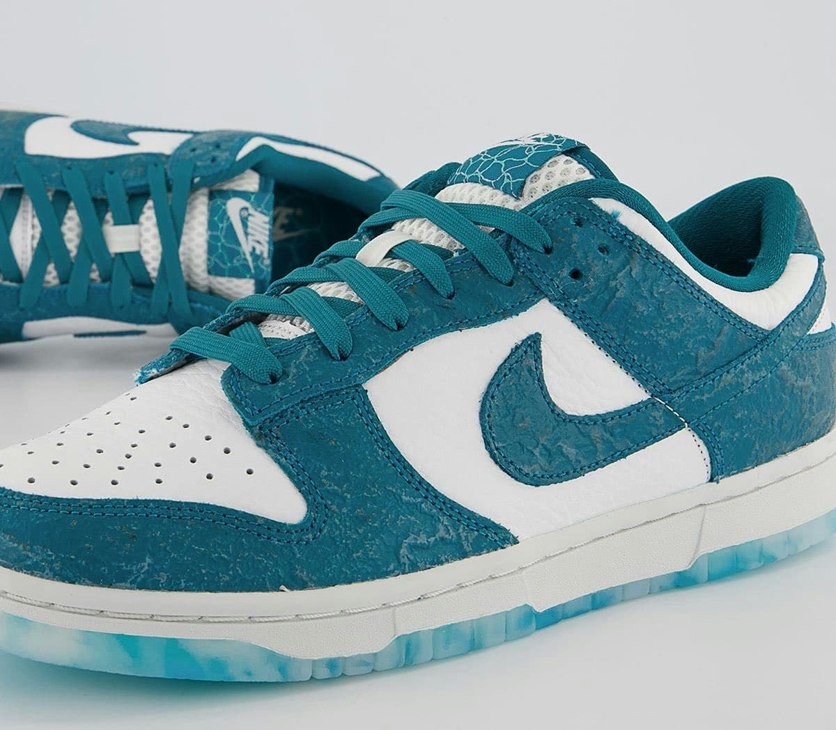 Nike Dunk Low "Ocean" 