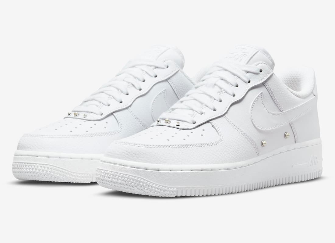 Nike Air Force 1 "Pearl" 