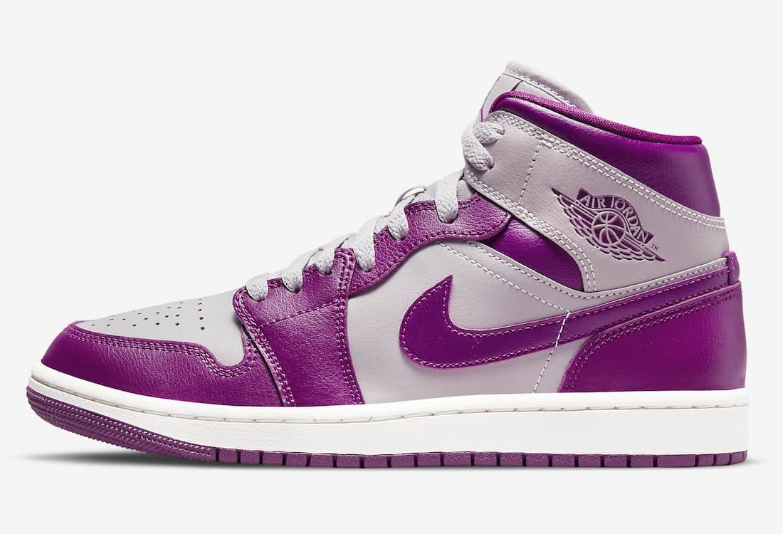 Air Jordan 1 Mid "Magenta" 