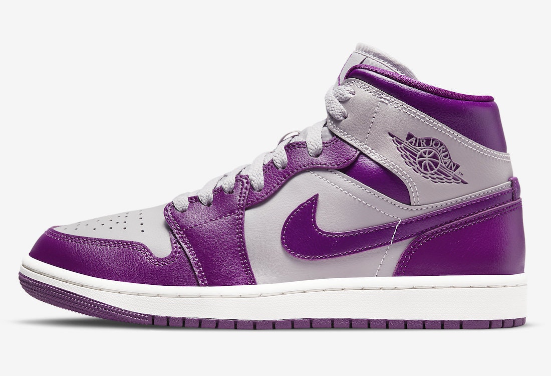 Air Jordan 1 Mid "Magenta"