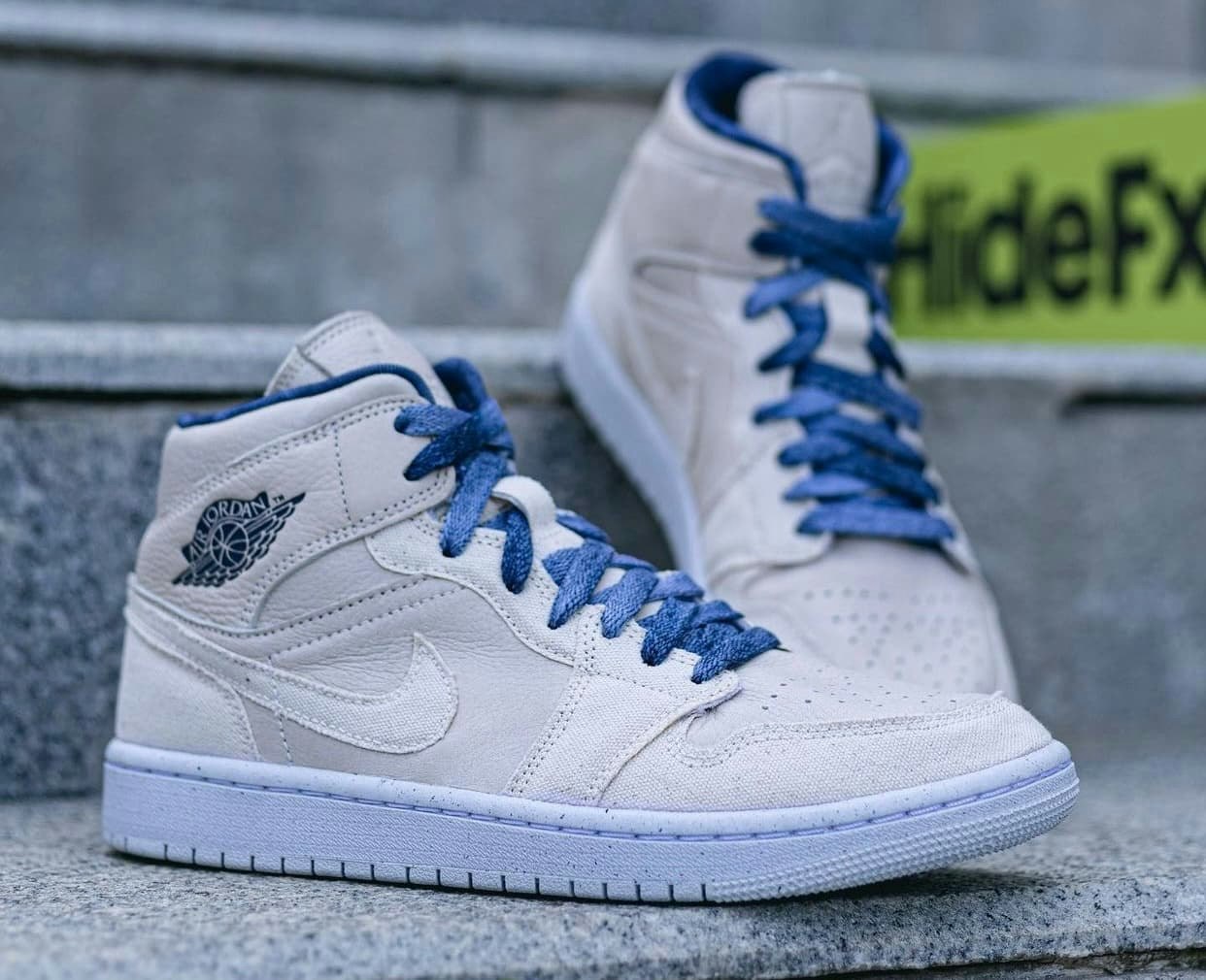 Air Jordan 1 Mid "Indigo"