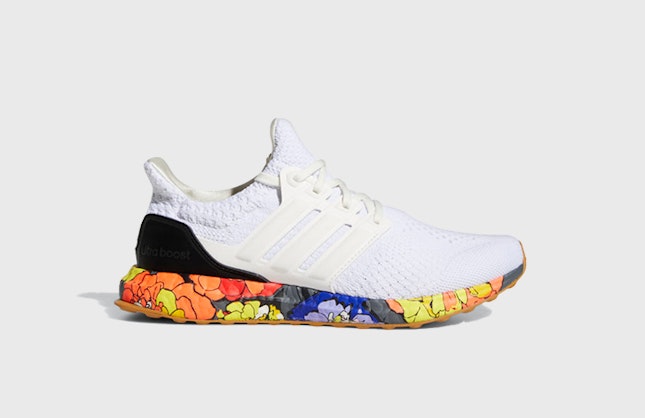 Parley x adidas Ultra Boost DNA "Flower"