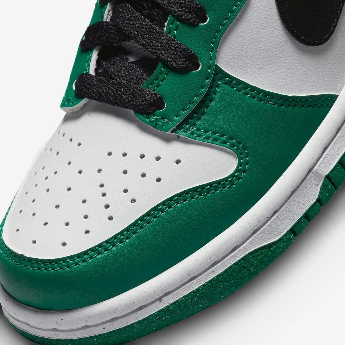 Nike Dunk High "Celtics" 