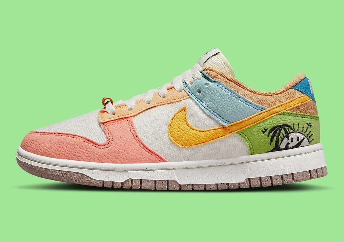 Nike Dunk Low SE "Nike Sun Club"