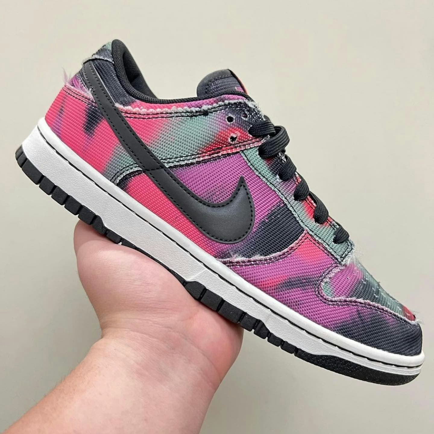 Nike Dunk Low “Graffiti” 