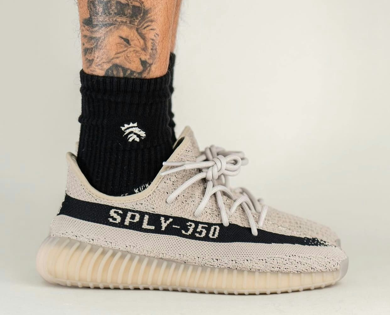 adidas YEEZY Boost 350 V2 “Beige/Black”