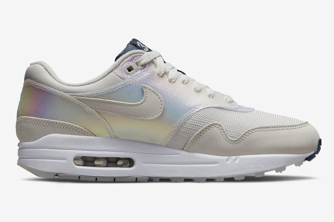 Nike Air Max 1 Premium "La Ville Lumiere"