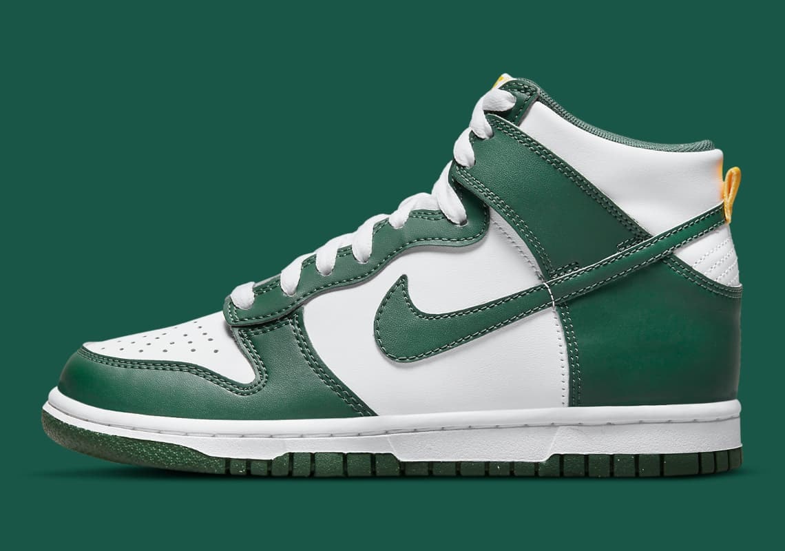 Nike Dunk High "Green Gold" 