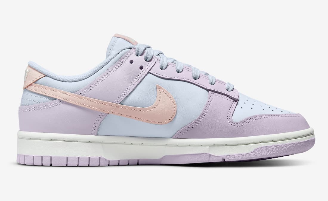 Nike Dunk Low "Easter" 2022