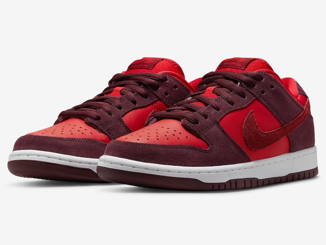 Nike SB Dunk Low "Cherry"