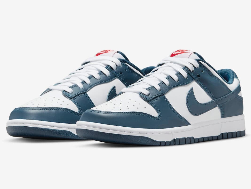 Nike Dunk Low “Valerian Blue”