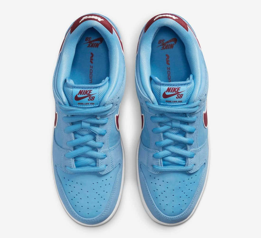 Nike SB Dunk Low "Phillies" 