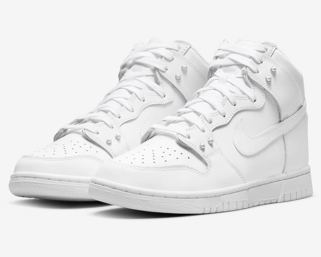 Nike Dunk High "White Pearl"