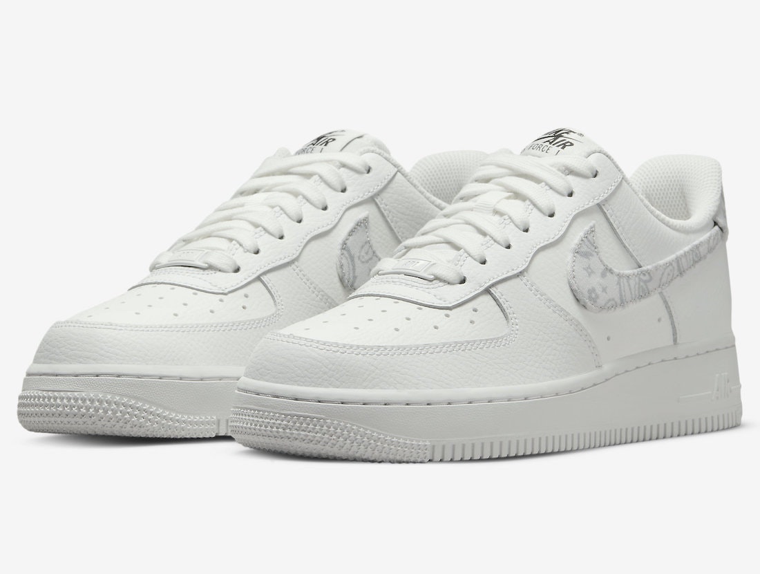 Nike Air Force 1 Low "White Paisley"