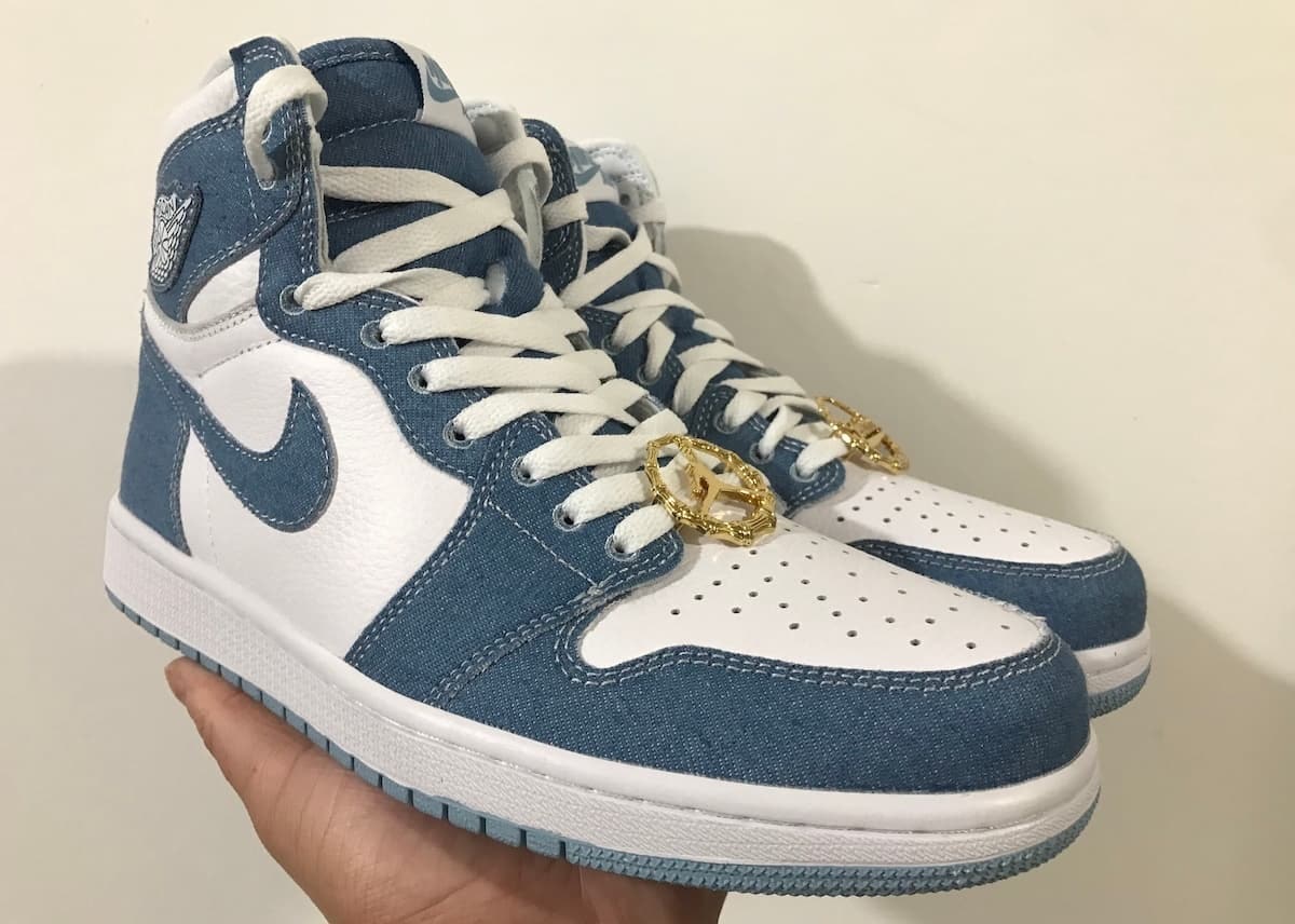 Air Jordan 1 High OG "Denim"