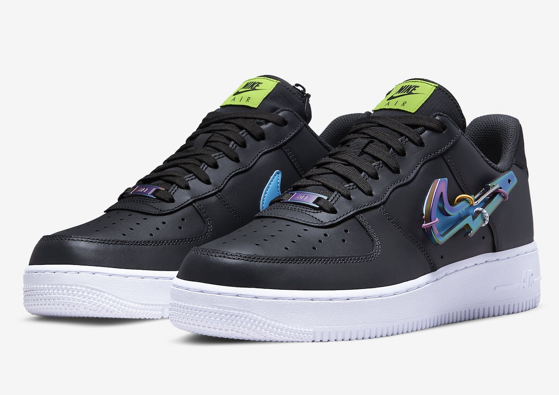 Nike Air Force 1 Low "Black Carabiner"