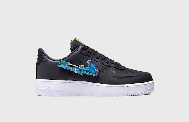 Nike Air Force 1 Low "Black Carabiner"