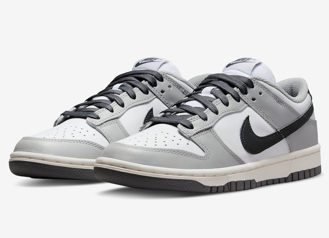 Nike Dunk Low “Light Smoke Grey”