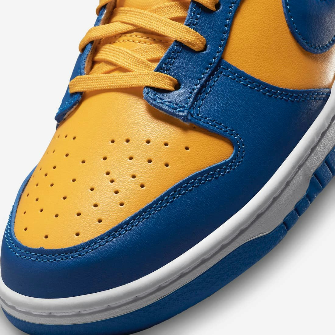 Nike Dunk Low "UCLA"