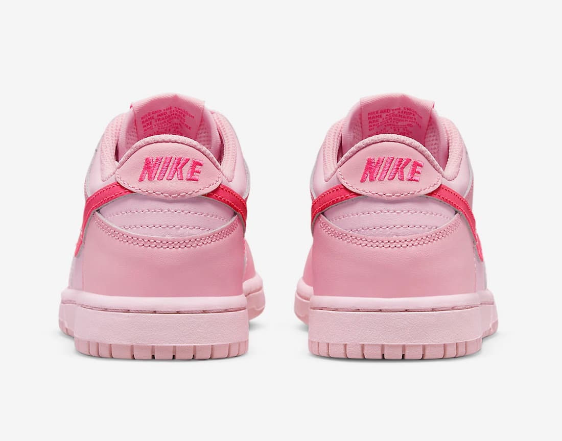 Nike Dunk Low "Triple Pink" 