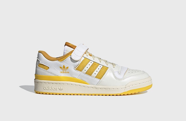 adidas Forum 84 Low "Hazy Yellow" adidas Forum 84 Low "Hazy Yellow"