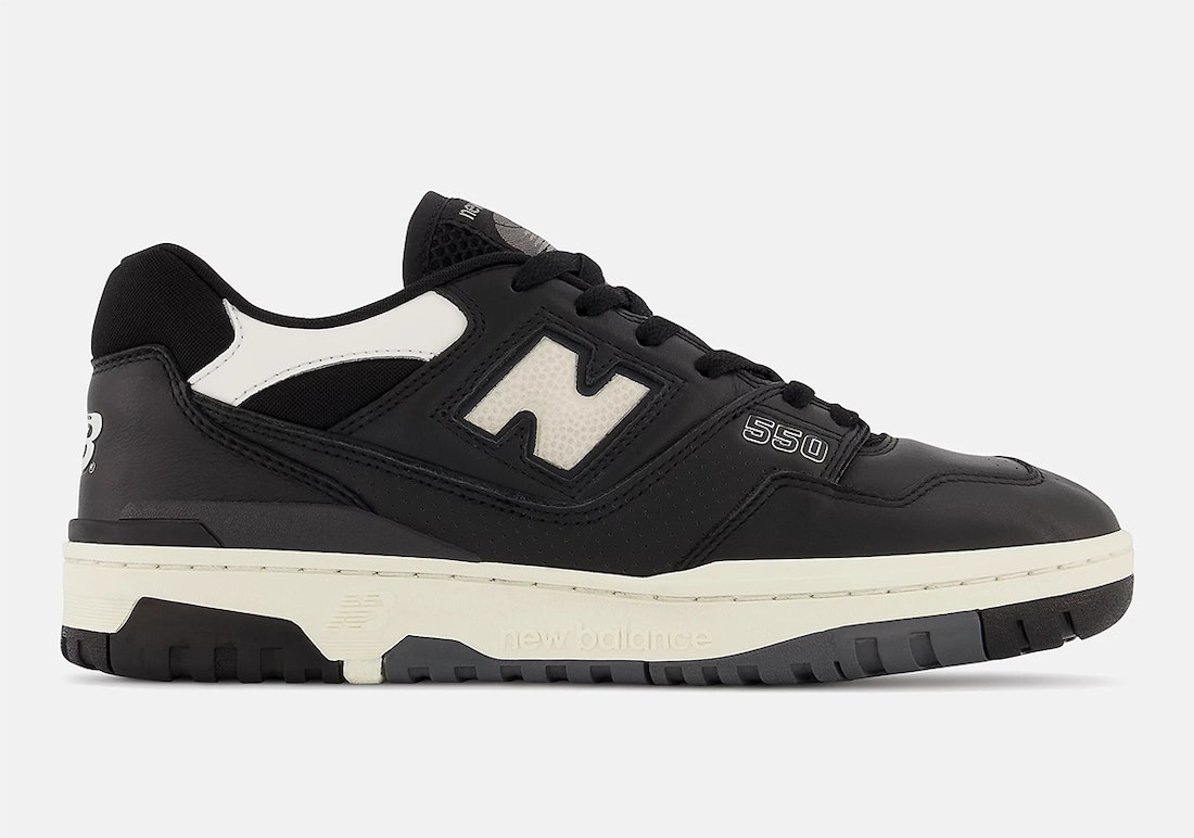 New Balance 550 "Black Panda"