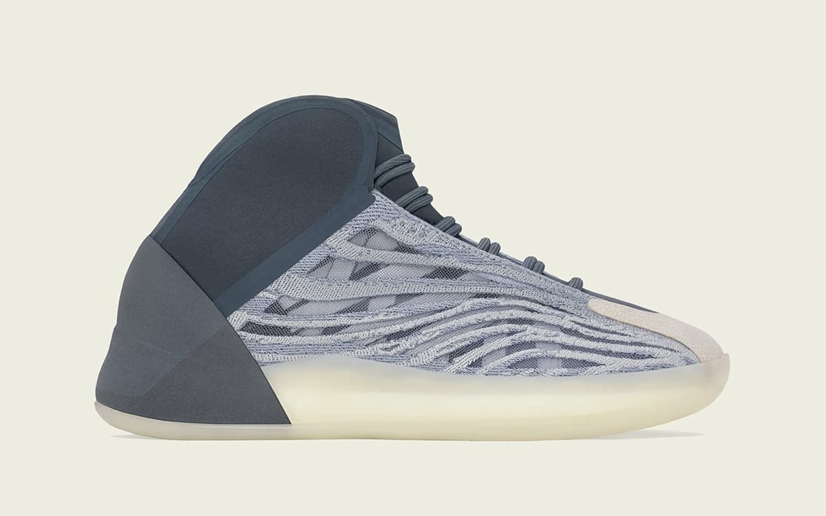 adidas Yeezy Quantum “Mono Carbon”