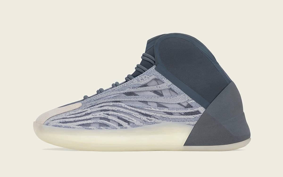 adidas Yeezy Quantum “Mono Carbon”