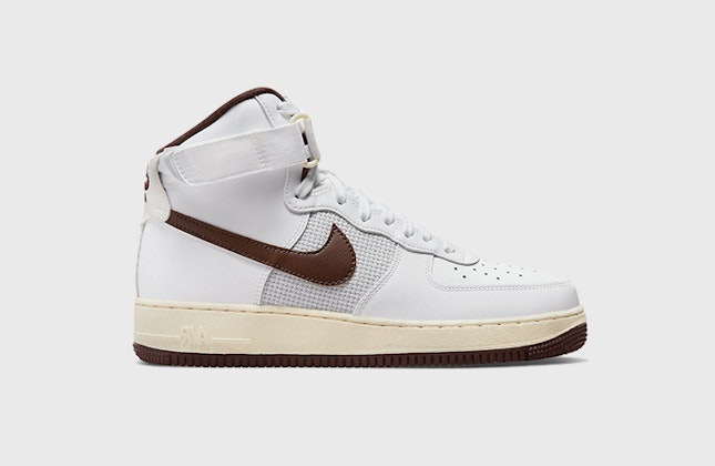 Nike Air Force 1 High Vintage "White Chocolate" Nike Air Force 1 High Vintage "White Chocolate"