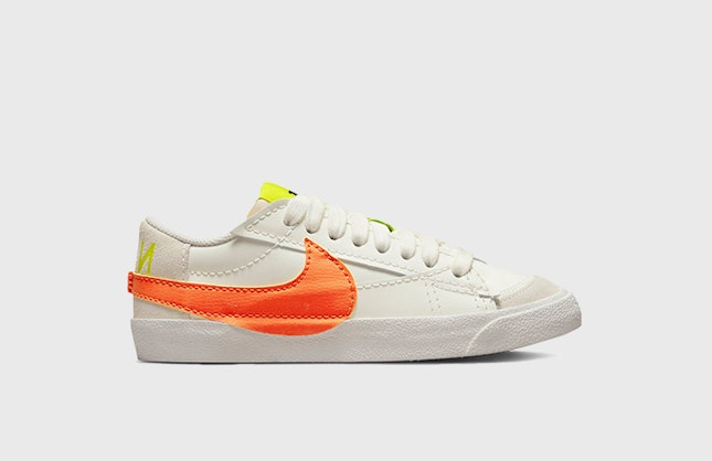 Nike Blazer Low '77 Jumbo "Rush Orange"