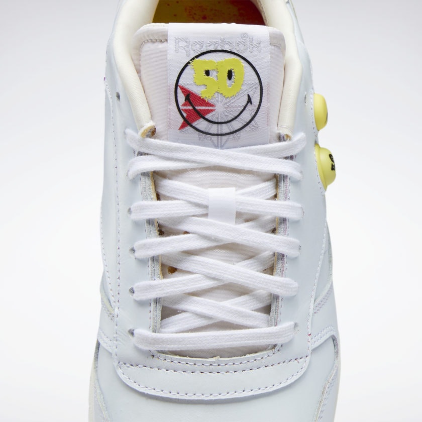 Smiley x Reebok Classic Leather Pump "50th Anniversary"