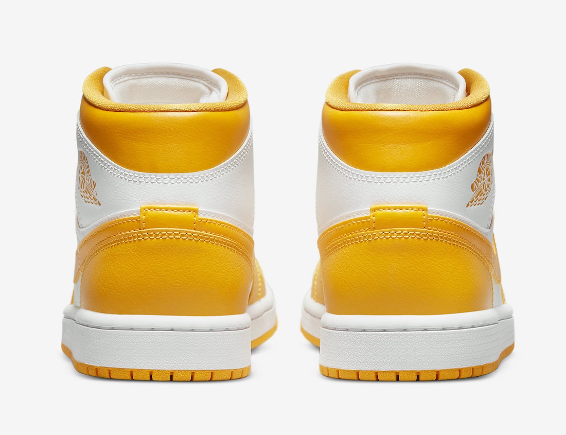 Air Jordan 1 Mid "White/Yellow"