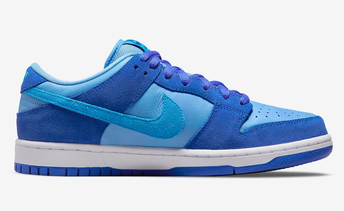 Nike SB Dunk Low "Blue Raspberry" 