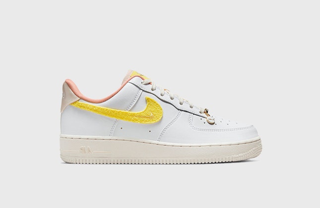Nike Air Force 1 Low "Mama" Nike Air Force 1 Low "Mama"