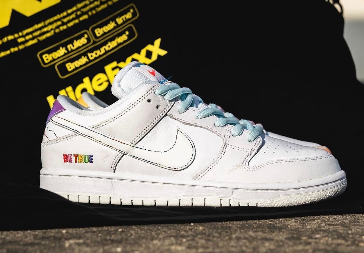 Nike Dunk Low "Be True" 