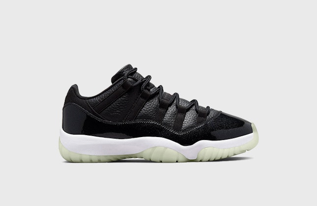 Air Jordan 11 Low “72-10”