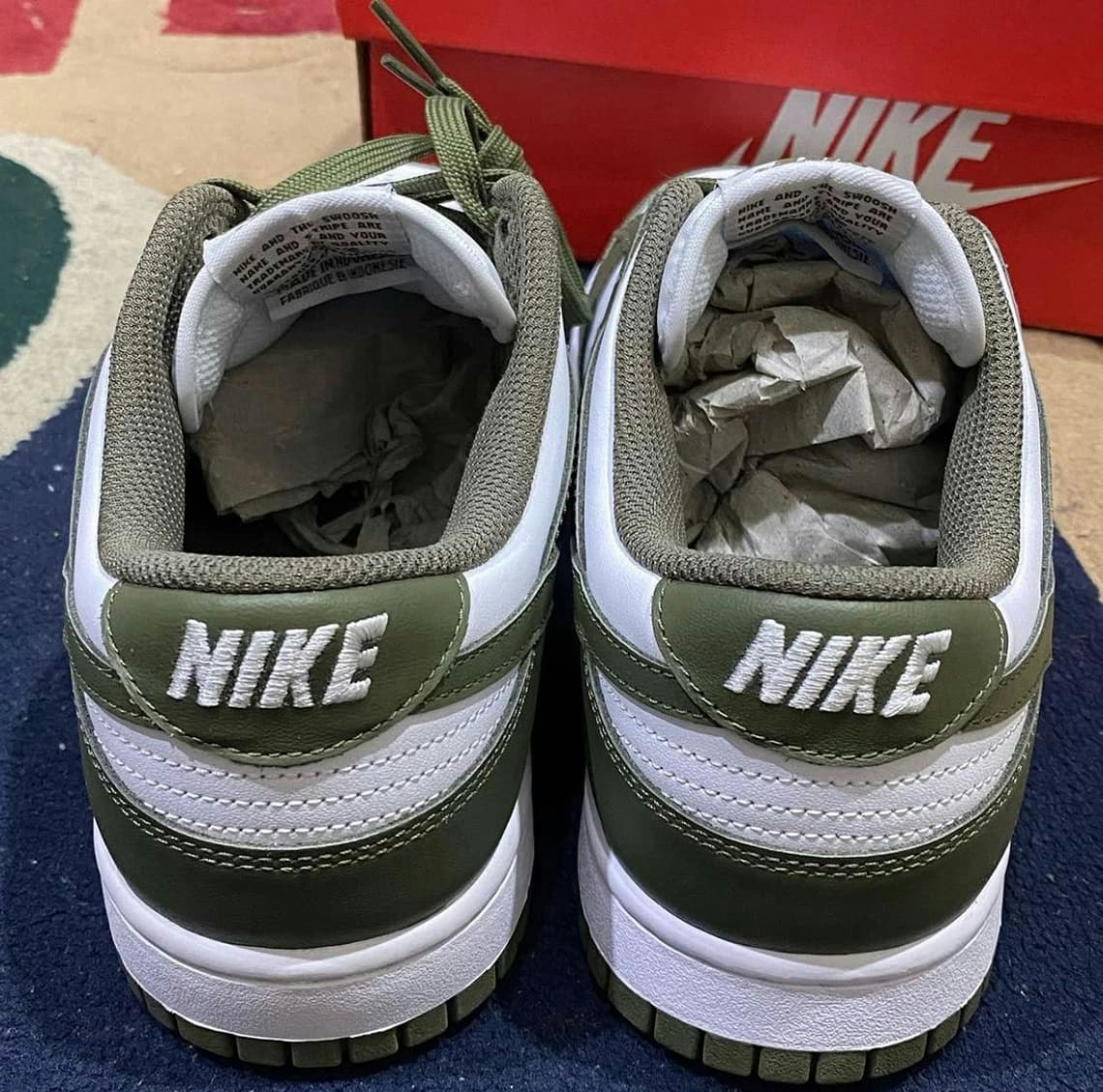 Nike Dunk Low "Medium Olive"